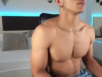 Chaturbate Free Porn Cam of danteestone